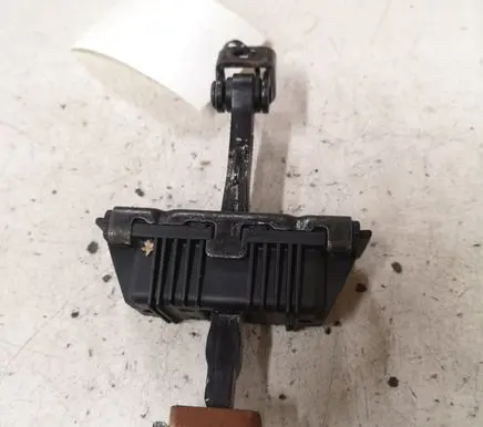 BMW 3 E90 E91 Front door check strap stopper