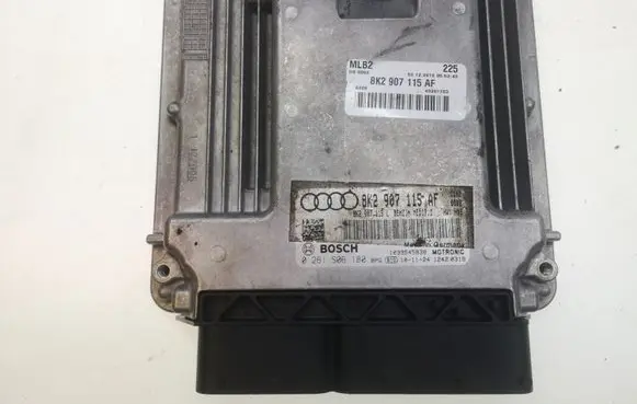Audi A4 S4 B8 8K Engine control unit/module 8K2907115AF 8K2907115L 0261S06180