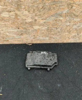Mercedes-Benz C W205 Fuse box cover A2055400182