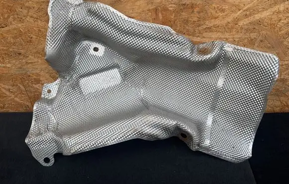 Volvo XC90 Exhaust heat shield 31694108