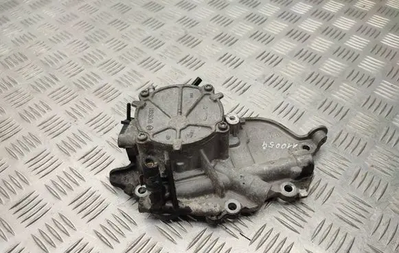 Opel Zafira C Vacuum pump 55489131