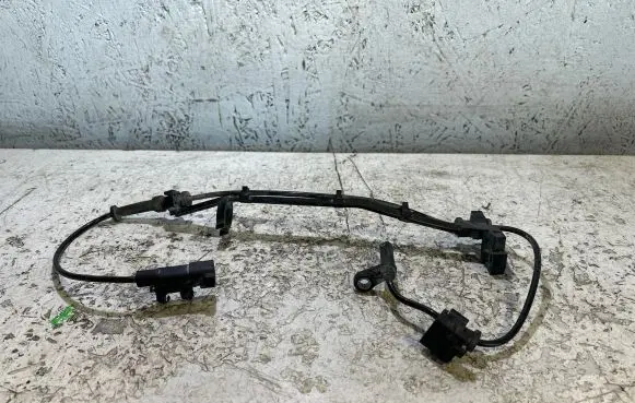 Dodge Challenger ABS rear brake sensor 04779642AA