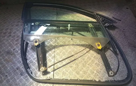 Audi A6 S6 C6 4F Front window lifting mechanism without motor