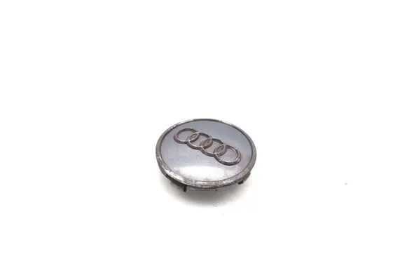 Audi A4 S4 B9 Original wheel cap 8W0601170