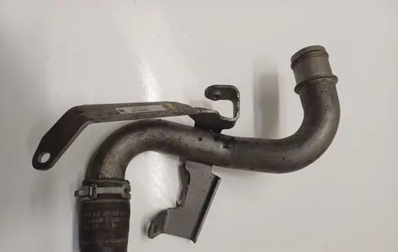 Volkswagen Crafter Engine coolant pipe/hose 2E0122101G