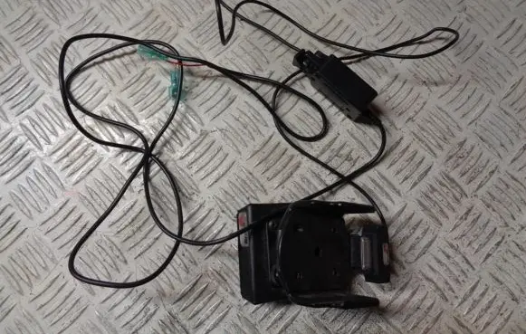 Ford Mondeo MK IV Hands-free kit 854056