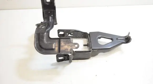 Audi A8 S8 D3 4E ABS pump bracket 4E0614119N