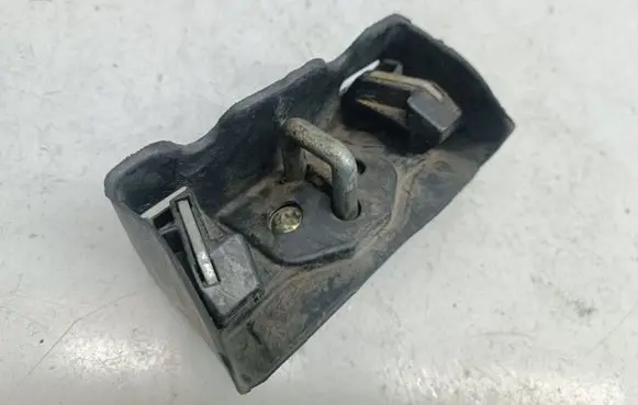 Mercedes-Benz A W168 Trunk lock loop A1686930117 A1687400132