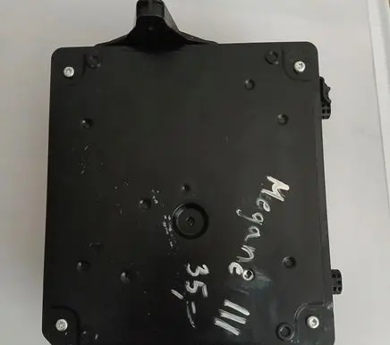 Renault Megane III BSM Control unit S180098501