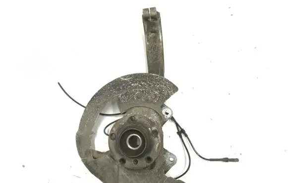 BMW X5 E70 Front wheel hub 6773784