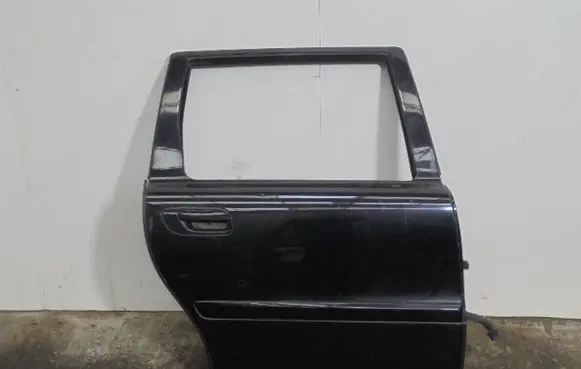 Volvo XC70 Rear door 