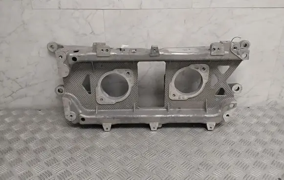 Ford Mach-E I Engine mounting bracket LJ986F065AE
