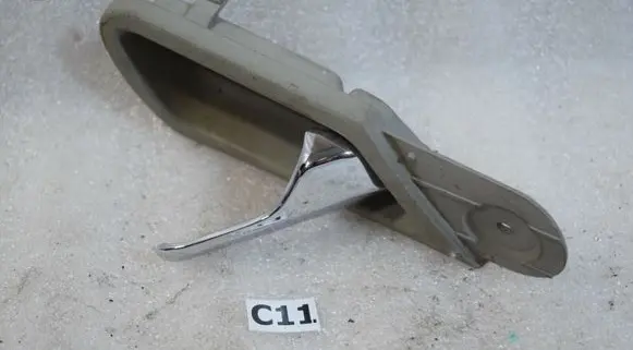 Mercedes-Benz C W203 Front door interior handle A3173010001