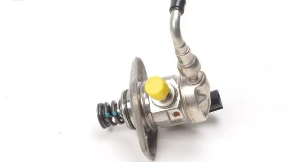 Ford Focus Fuel injection high pressure pump H6BG9D376AB