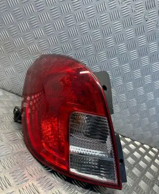 Opel Antara Rear/tail lights