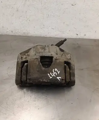 Volvo XC90 Front brake caliper