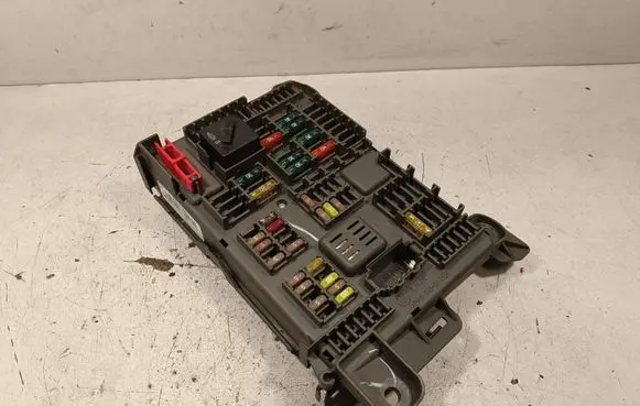 BMW X6 E71 Fuse module 518954021A 693168704