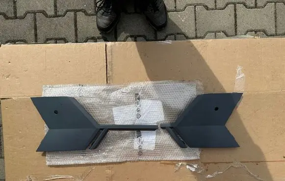 Renault Megane E-Tech Front bumper splitter molding 620755145R 108631