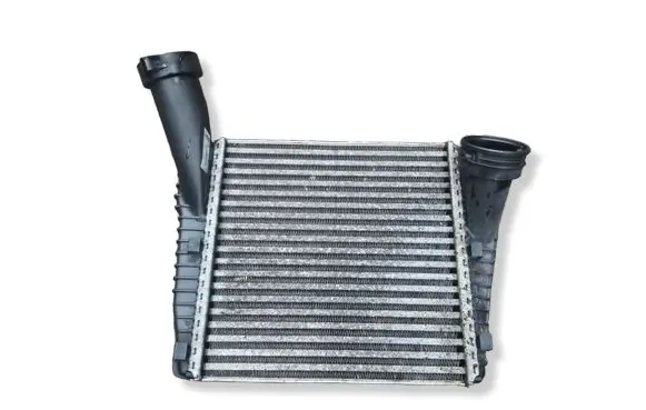 Audi Q7 4L Intercooler radiator 7L6145803D