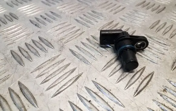Camshaft position sensor