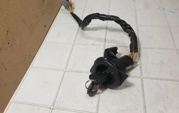 Renault Laguna I Ignition lock 427299P