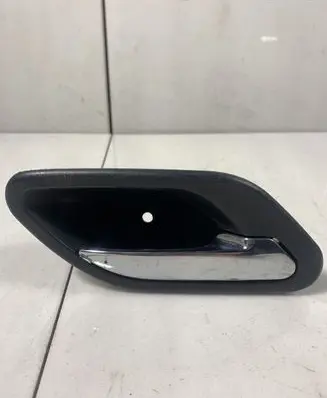 BMW 5 E39 Front door interior handle 7032926