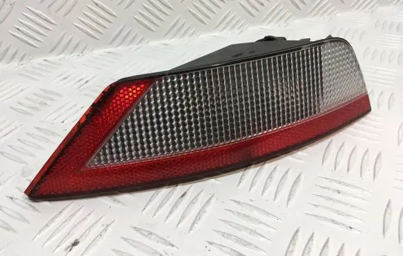 Ford Focus Rear fog light 8v4115k273