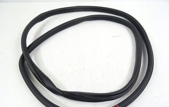 Nissan X-Trail T33 Rear door rubber seal (on body) X-TRAIL