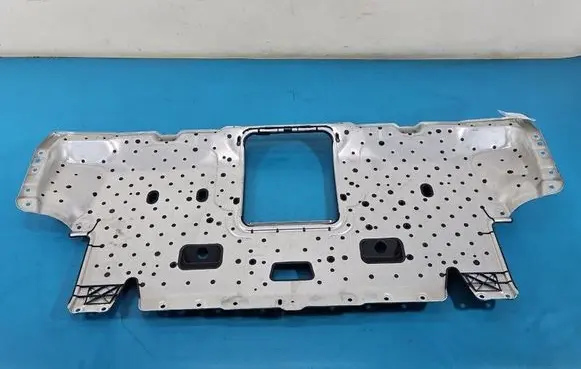 Mercedes-Benz S W222 Partition between cabin A2226460730 IMPRK1561852