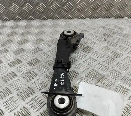 BMW 5 G30 G31 Rear upper control arm/wishbone 6867537
