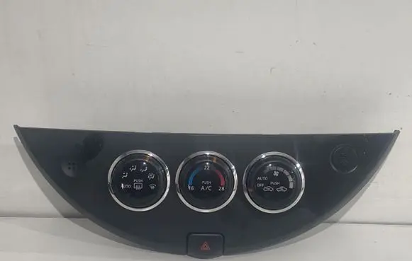 Nissan Note (E11) Interior fan control switch 27500-BH15B
