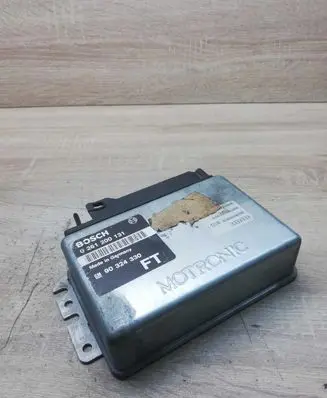 Opel Vectra A Engine control unit/module ECU 90324330 0261200131