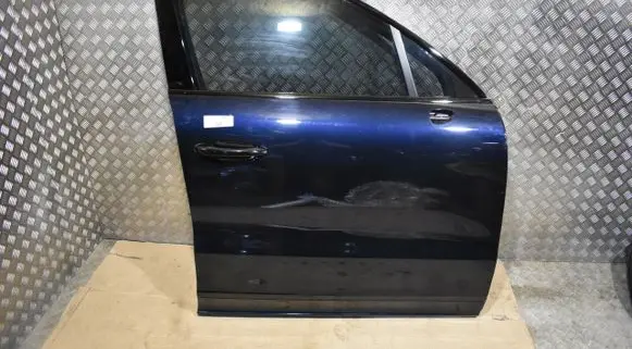 Porsche Cayenne (9Y0 9Y3) Front door 9Y0831312C