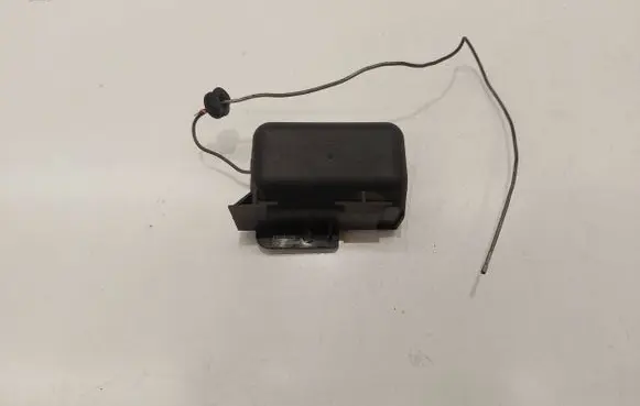 Volkswagen PASSAT B3 Other air conditioning (A/C) parts 357820295