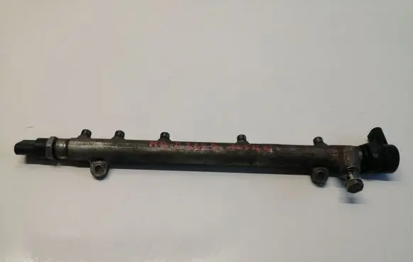 Mercedes-Benz E W211 Fuel main line pipe A6110700395