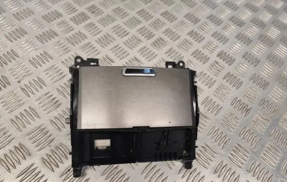 Lexus IS 220D-250-350 Ashtray (front) 1A421032G