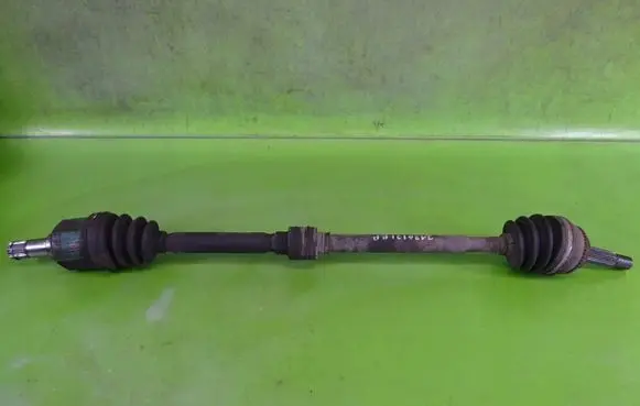 Mitsubishi Lancer Front driveshaft