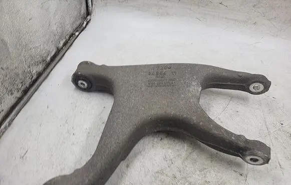 Audi A4 S4 B8 8K Rear upper control arm/wishbone 