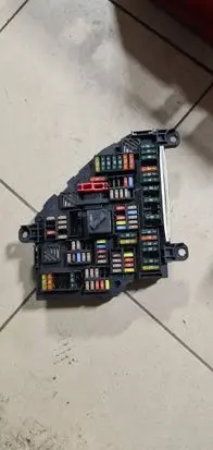 BMW 7 F01 F02 F03 F04 Fuse module 9151322 017033452