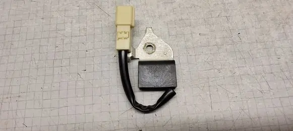 Toyota Avensis T250 Sensor 9008088002