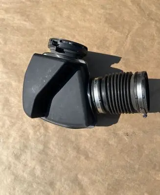 BMW 1 F20 F21 Intake resonator 70604496