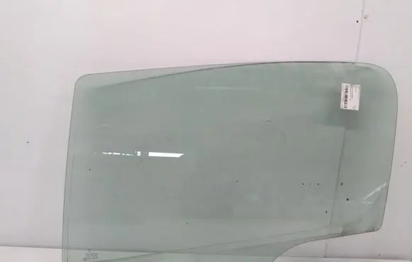 Peugeot 307 Rear door window glass 