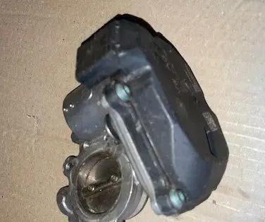 Volkswagen Golf VI EGR valve A2C91233300KG
