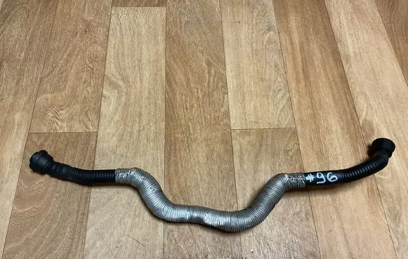 Volkswagen Touareg II Air intake hose/pipe 059103209