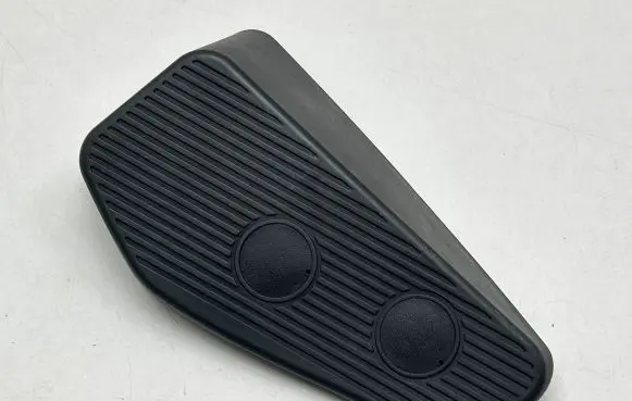 KIA Niro Foot rest pad/dead pedal 