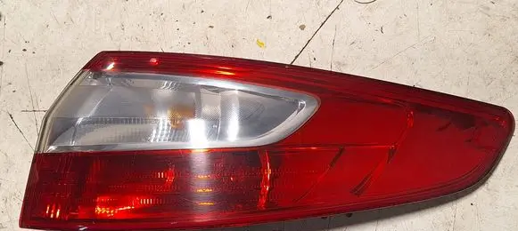 Renault Fluence Rear/tail lights 265502140R 0203309990001C 4674A