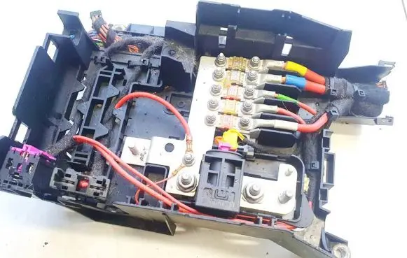 Audi Q7 4L Fuse box set 7l0937548