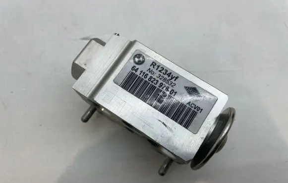 BMW X4 F26 A/C flexible coupling/sleeve R1234V