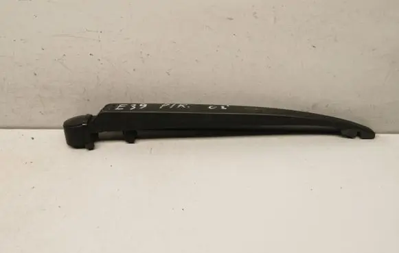 BMW 5 E39 Rear wiper blade arm 8221453