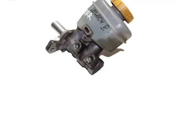 Subaru Legacy Master brake cylinder